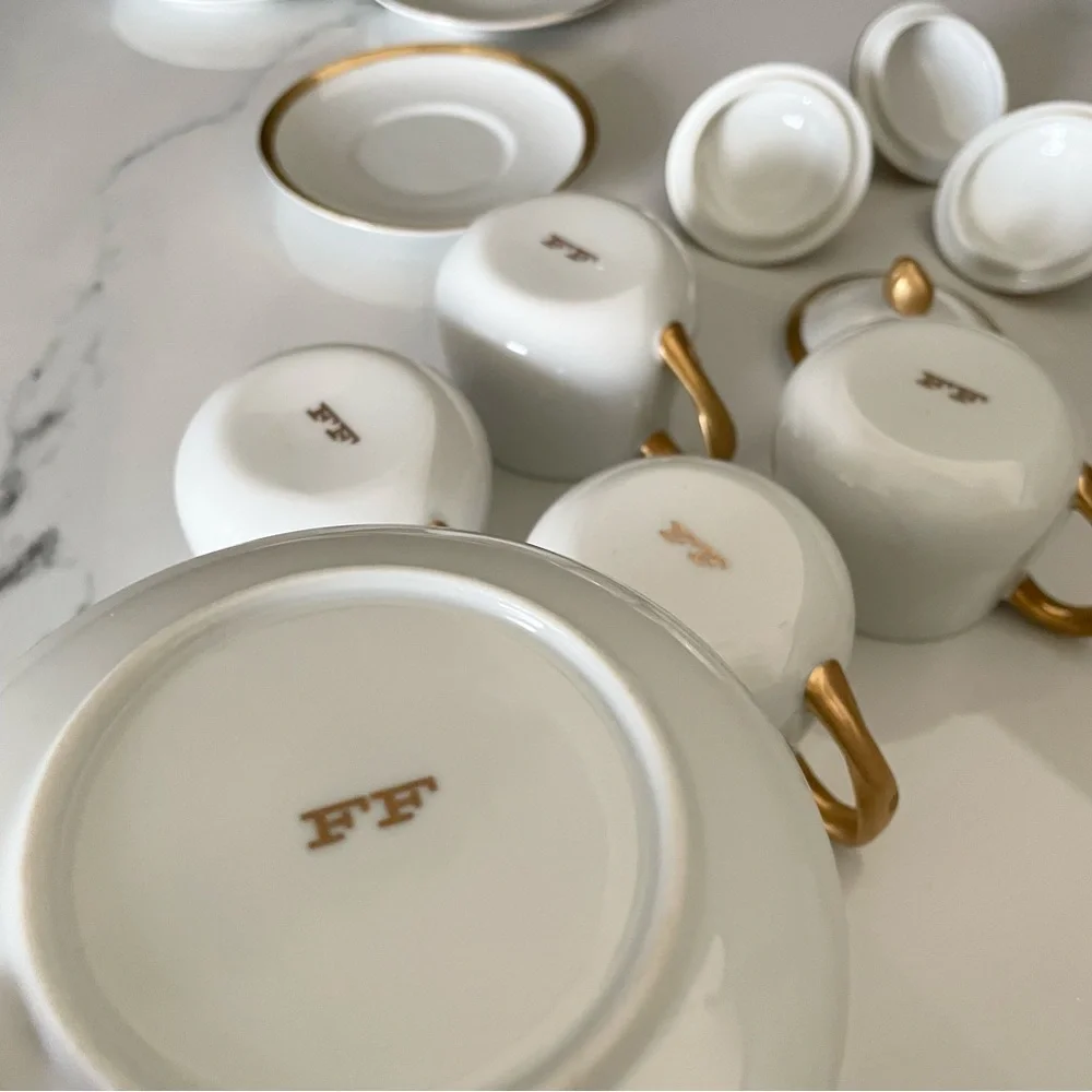 SET of 4 Espresso Demitasse Cups / Dessert Pots with Lids by Fitz & Floyd